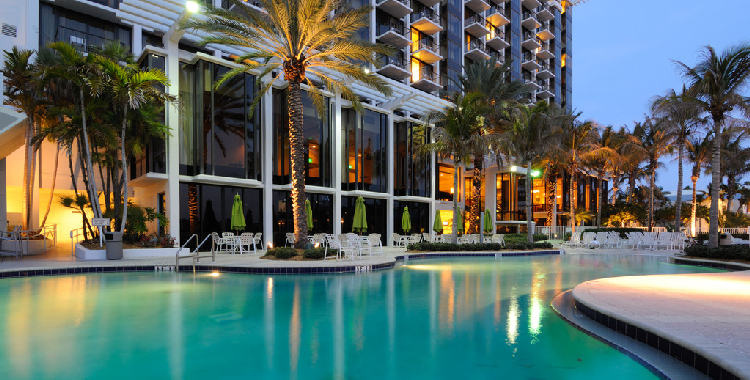 三亚亚龙湾迎宾馆推出1199海景泳池独栋大床别墅1间夜套餐
