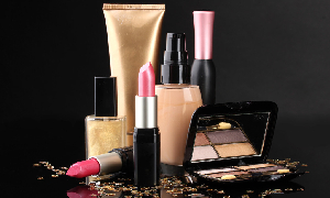 化妆品板块最新行情：2022年9月28日报906.08点 跌幅达0.07%