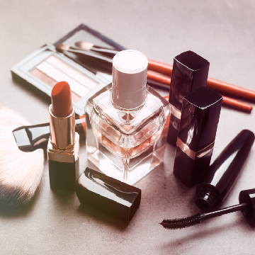 化妆品板块最新行情：2023年9月27日报1041.65点 涨幅达1.42%
